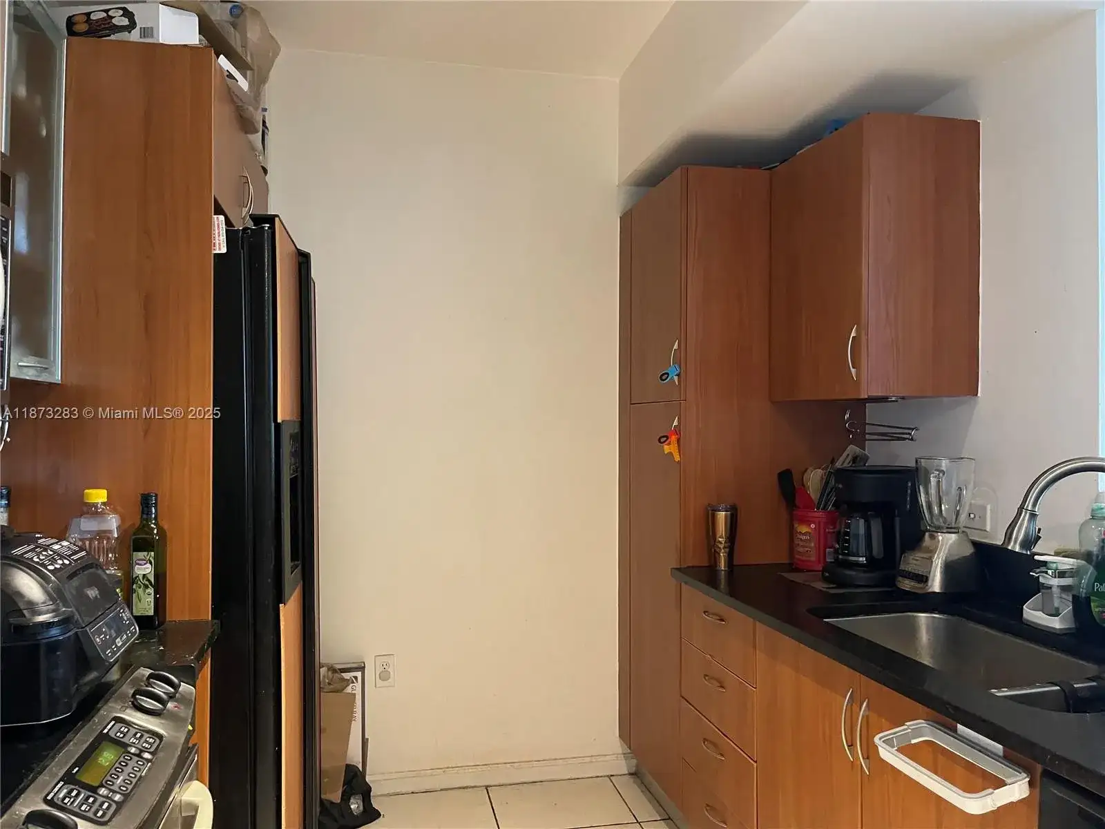 2775 NE 187th St, Aventura FL 33180 photo 2