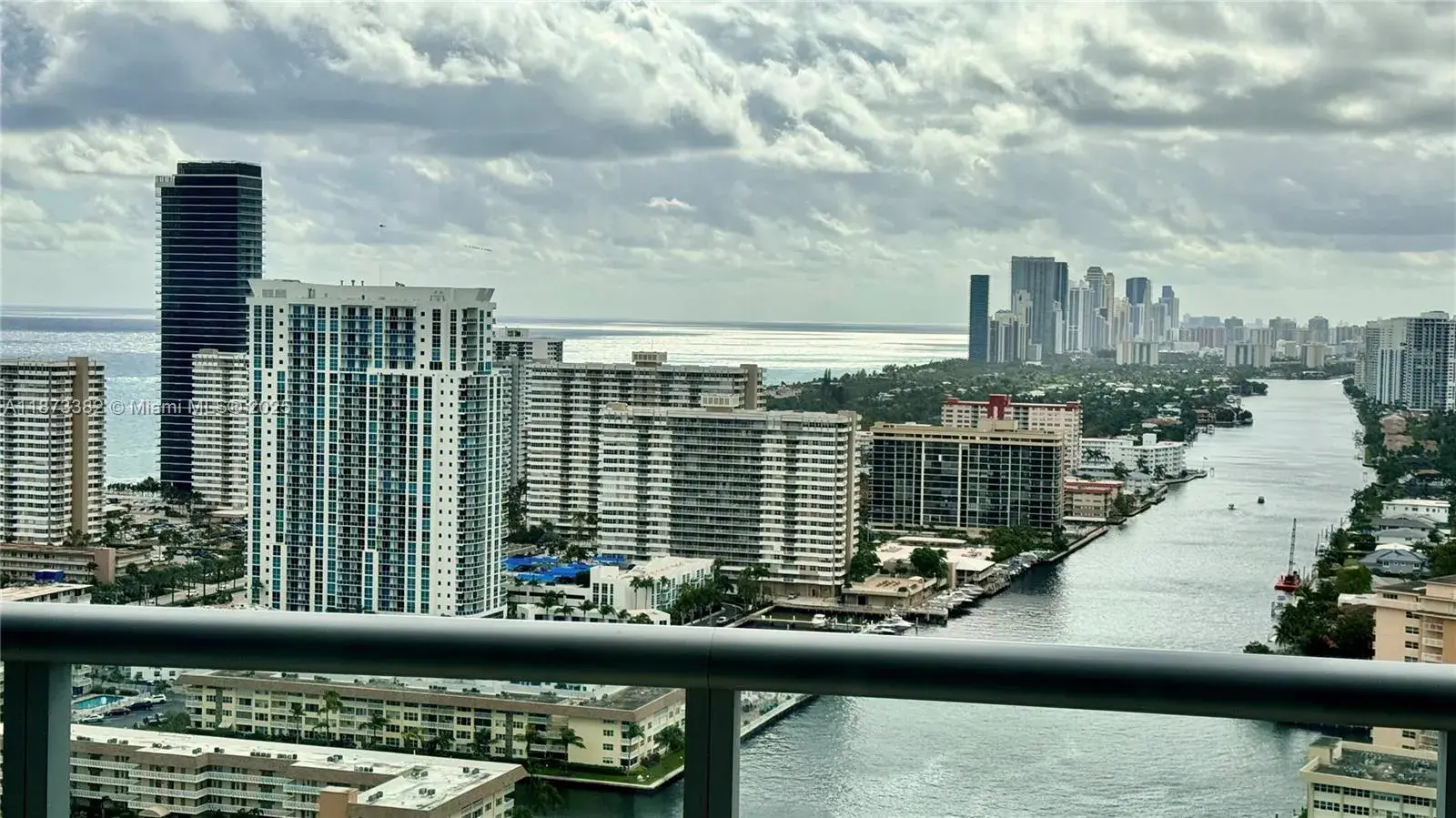 2600 E Hallandale Beach Blvd # T3205, Hallandale Beach FL 33009