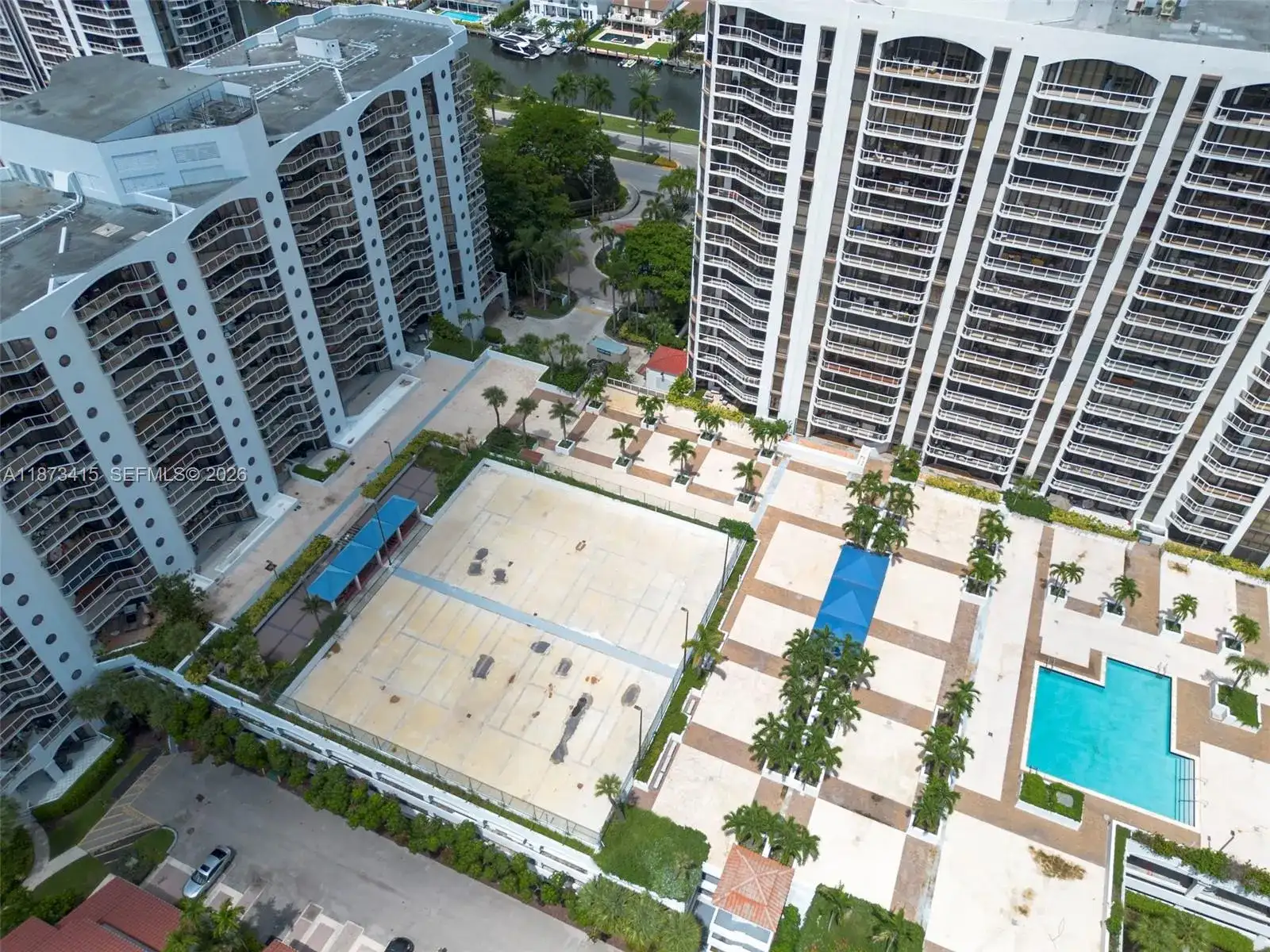 3640 Yacht Club Dr # 305, Aventura FL 33180 photo 5