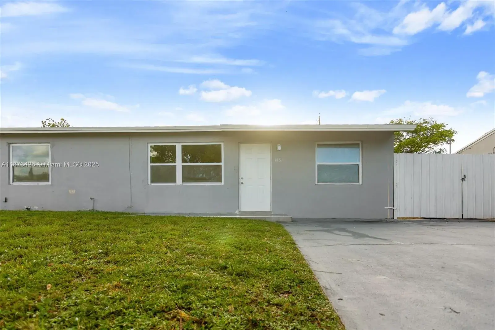 1481 SW 49th Ave, Fort Lauderdale FL 33317