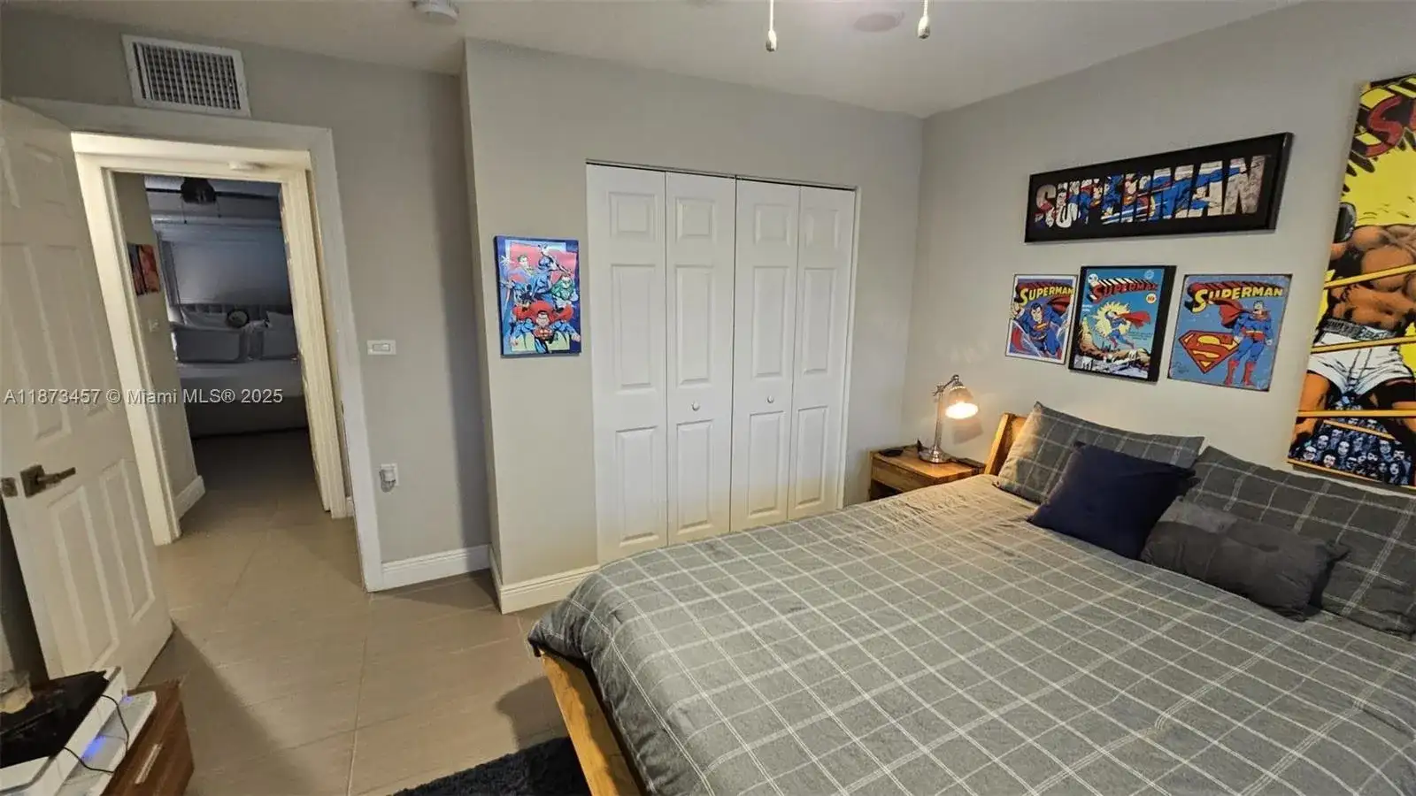 1631 NE 114th St # 109, Miami FL 33181 photo 4