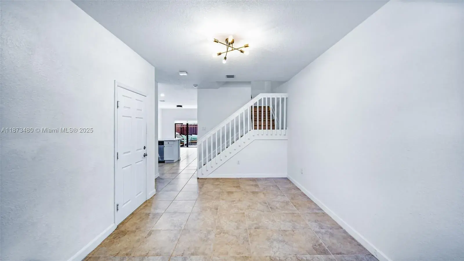 144 SE 34th Ave, Homestead FL 33033