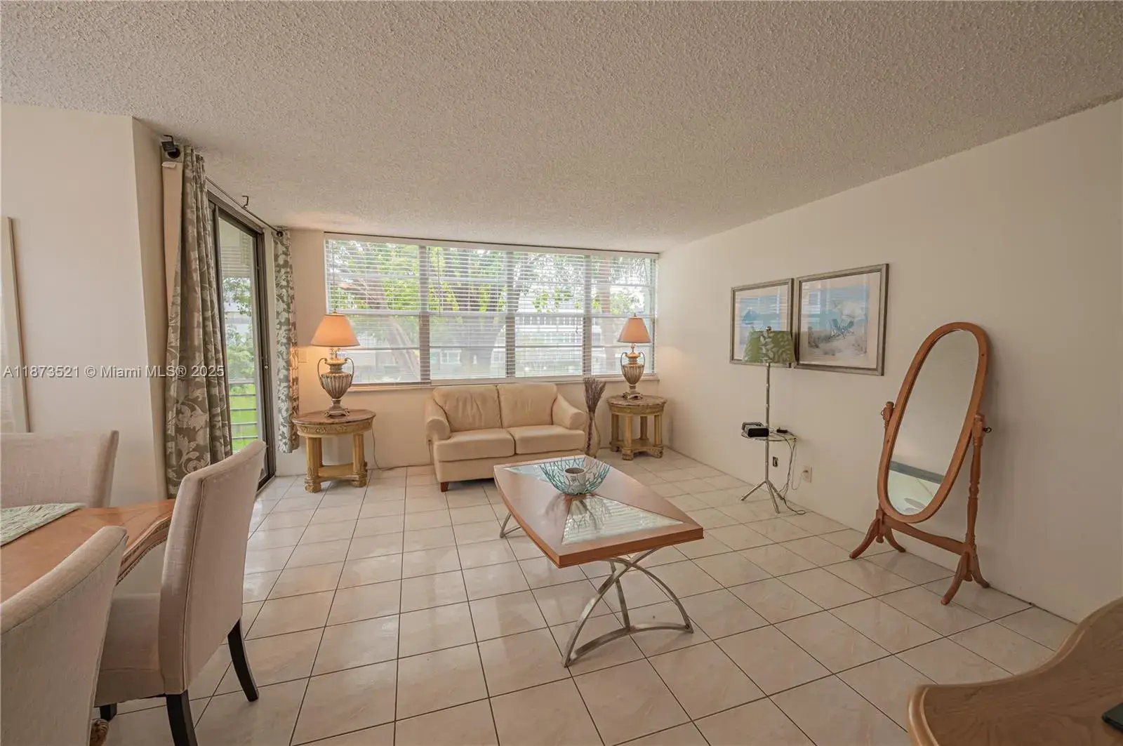2761 Taft St # 204, Hollywood FL 33020