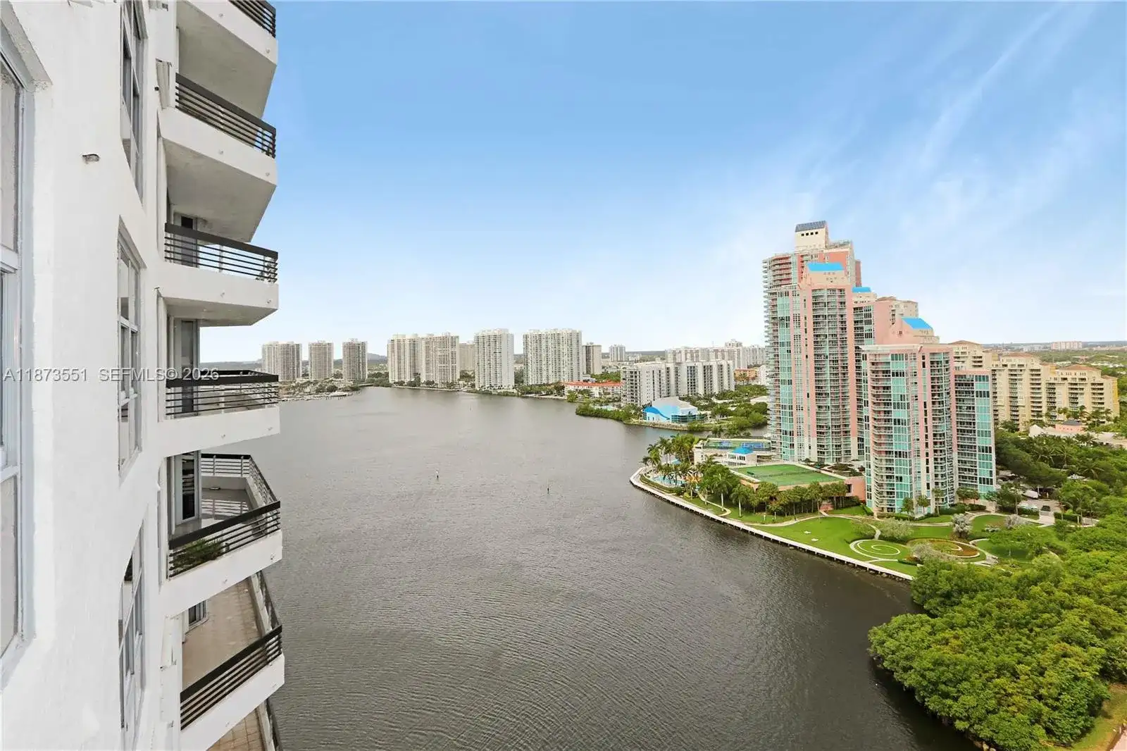 3530 Mystic Pointe Dr # 2402, Aventura FL 33180 photo 3