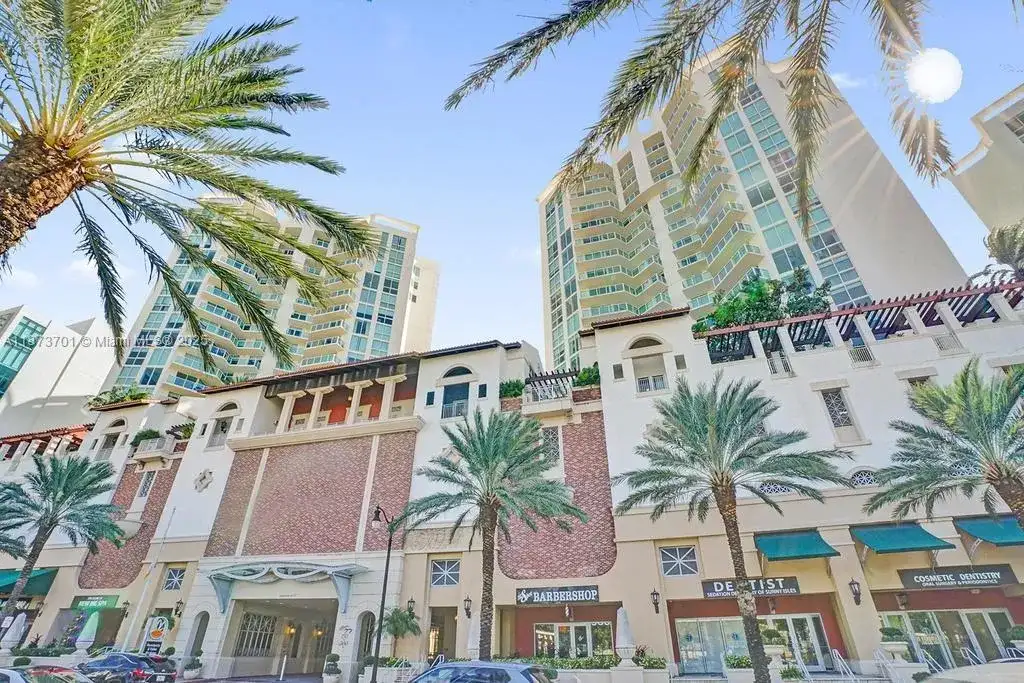 150 Sunny Isles Blvd # 1606, Sunny Isles Beach FL 33160 photo 4
