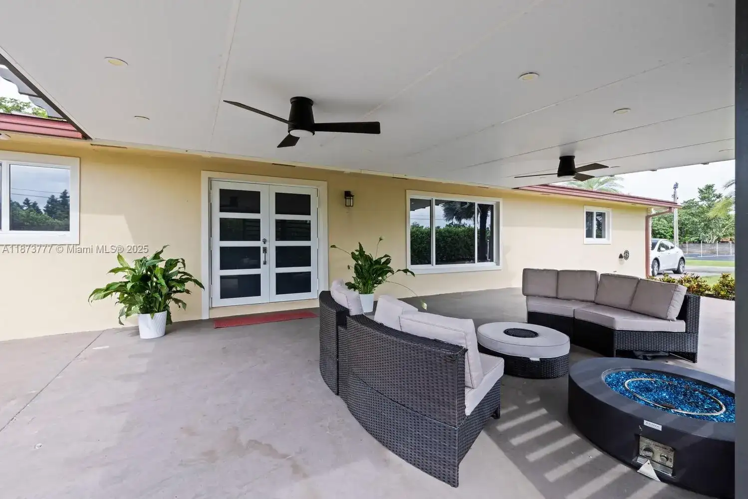 20100 SW 182nd Ave, Miami FL 33187 photo 3