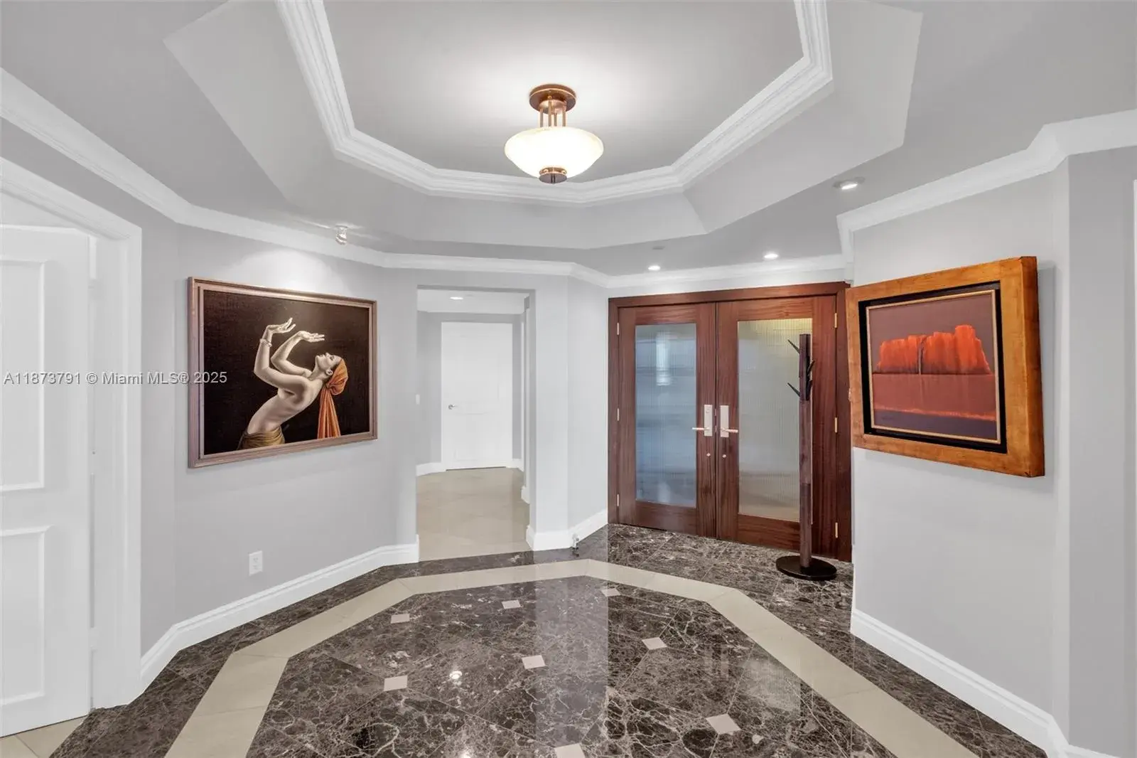 21050 Point Pl # 605, Aventura FL 33180