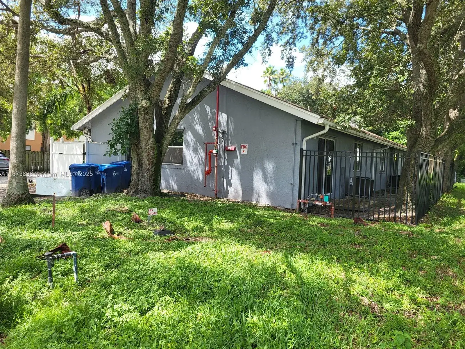 3621 NW 90th Ter, Sunrise FL 33351 photo 2