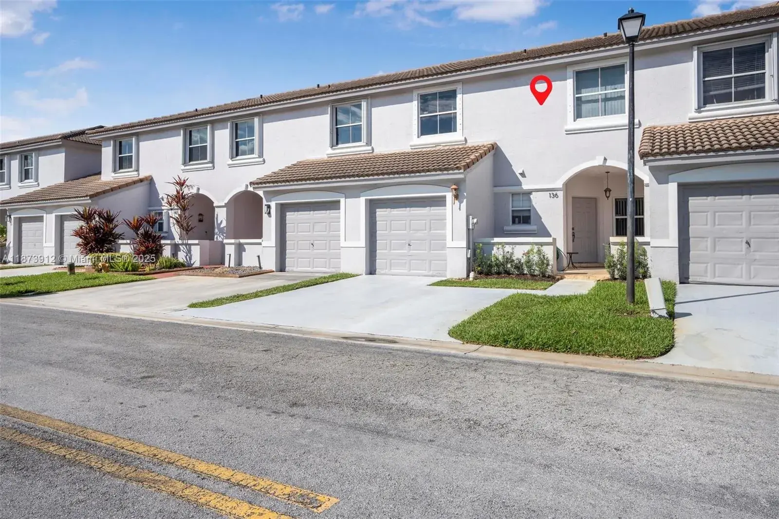 136 SW 169th Ave # 136, Pembroke Pines FL 33027