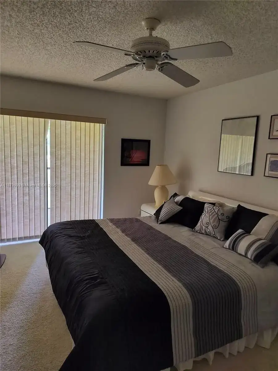 1002 Keystone Dr # F, Jupiter FL 33458 photo 5