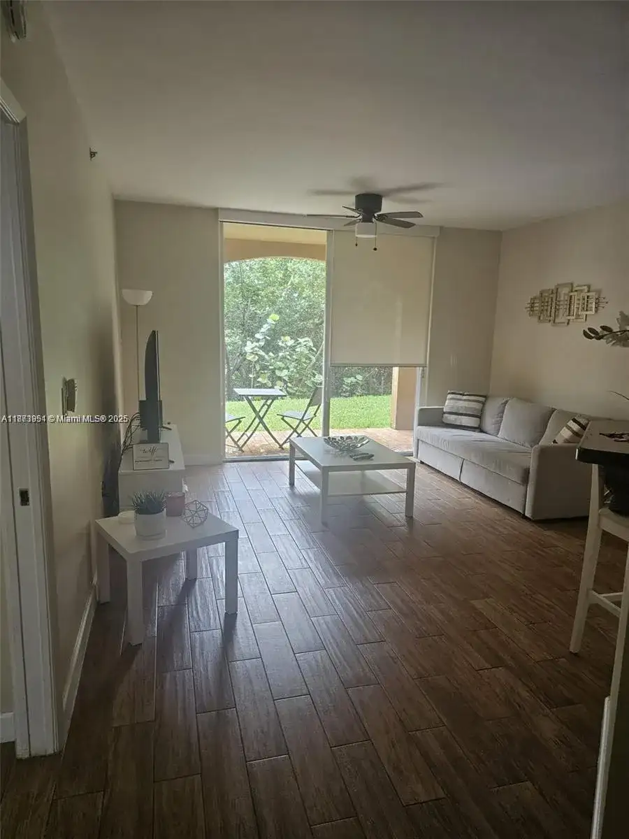 19655 E Country Club Dr # 6106, Aventura FL 33180 photo 2