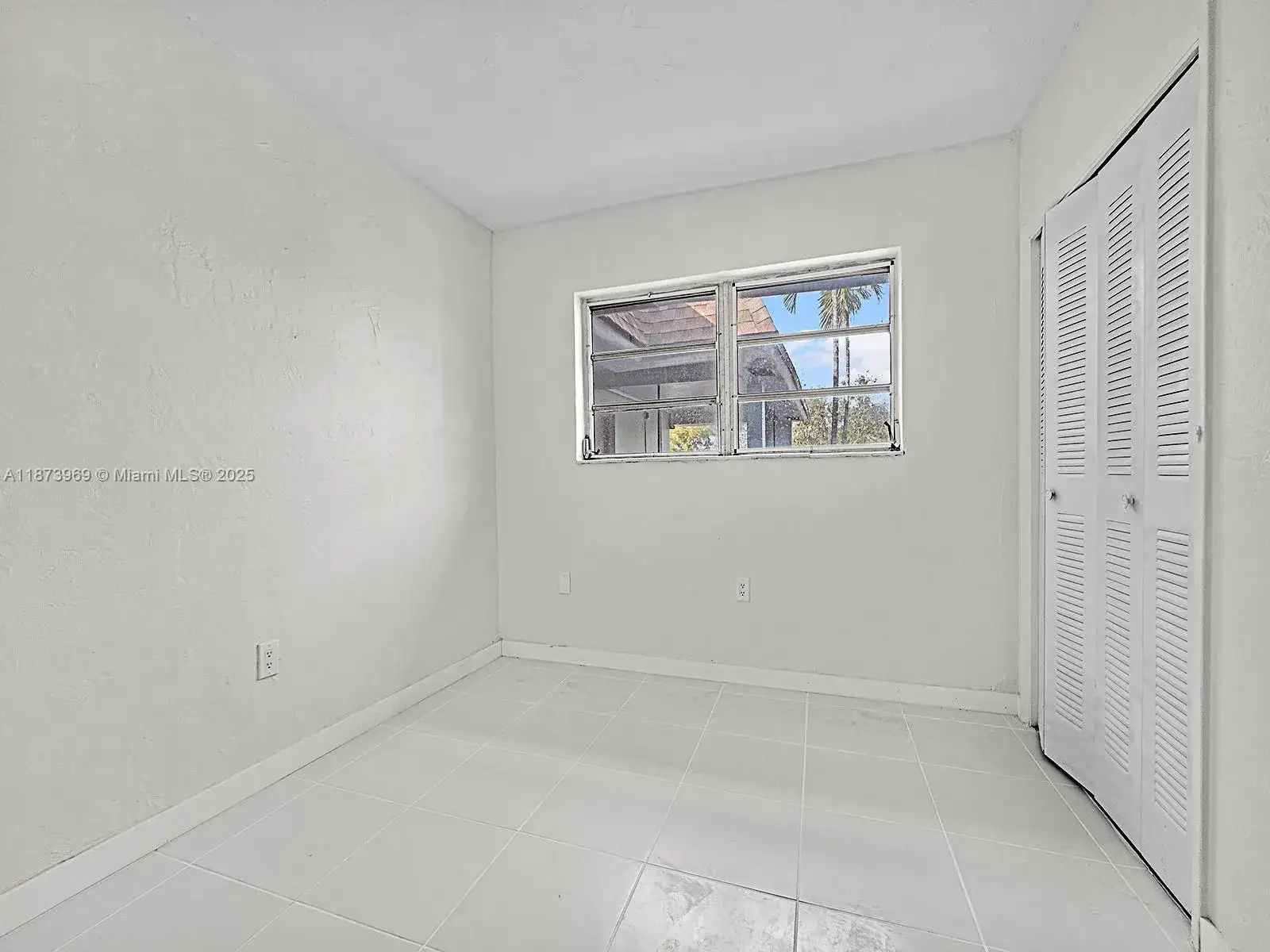 10305 SW 40th St # 0, Miami FL 33165 photo 3
