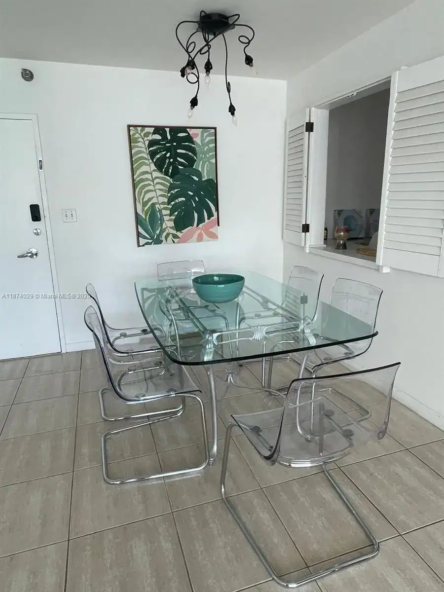5151 Collins Ave # 1525, Miami Beach FL 33140 photo 4