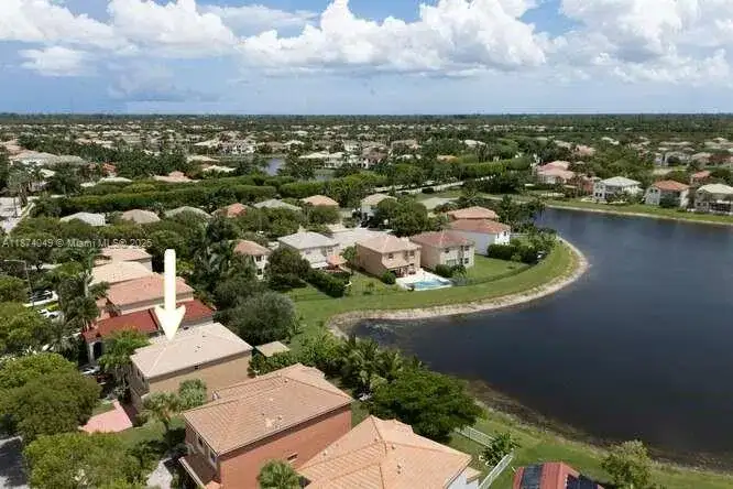 9770 Scribner Ln, Wellington FL 33414 photo 3