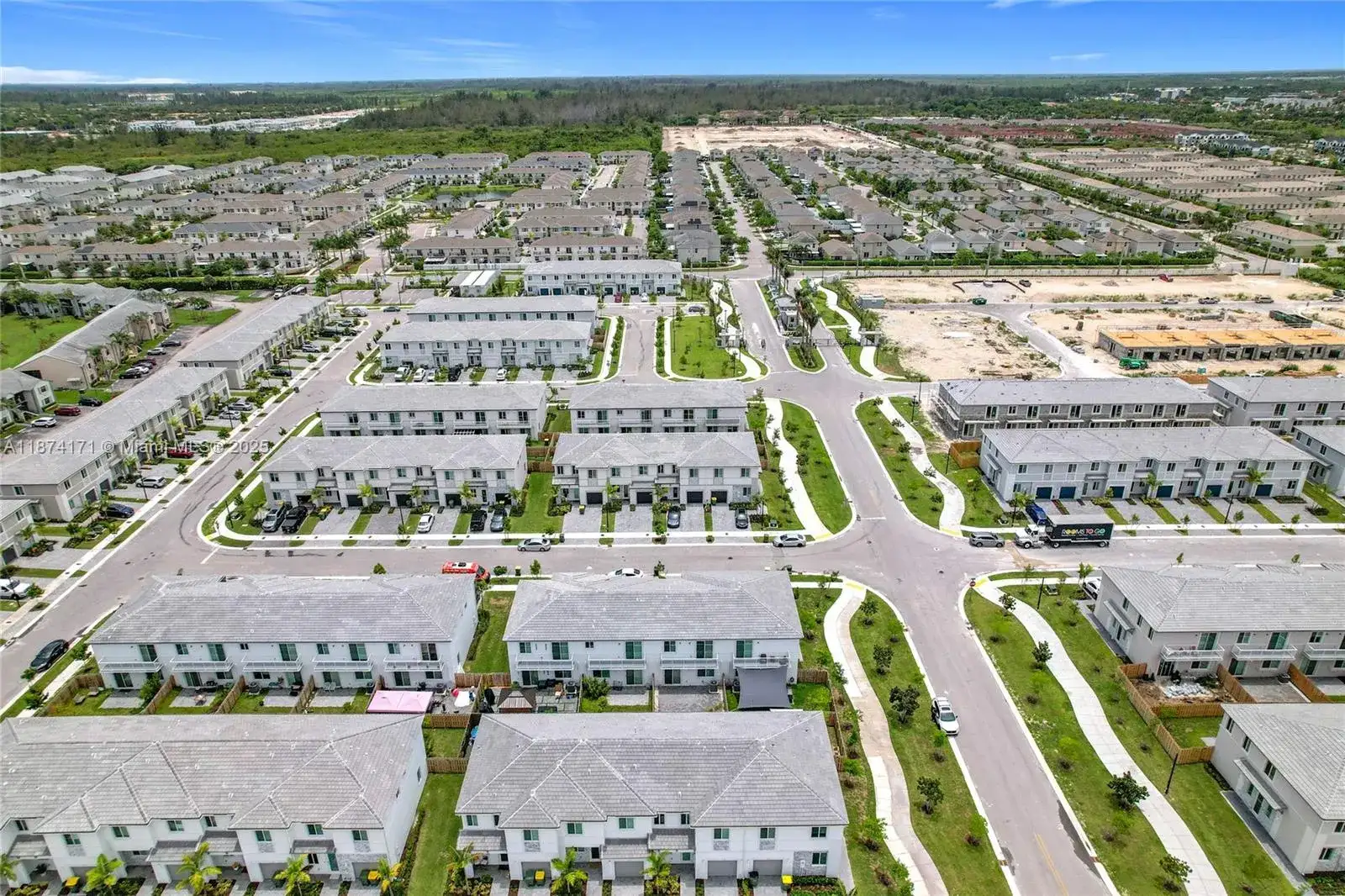 716 SE 14th St, Homestead FL 33034 photo 4