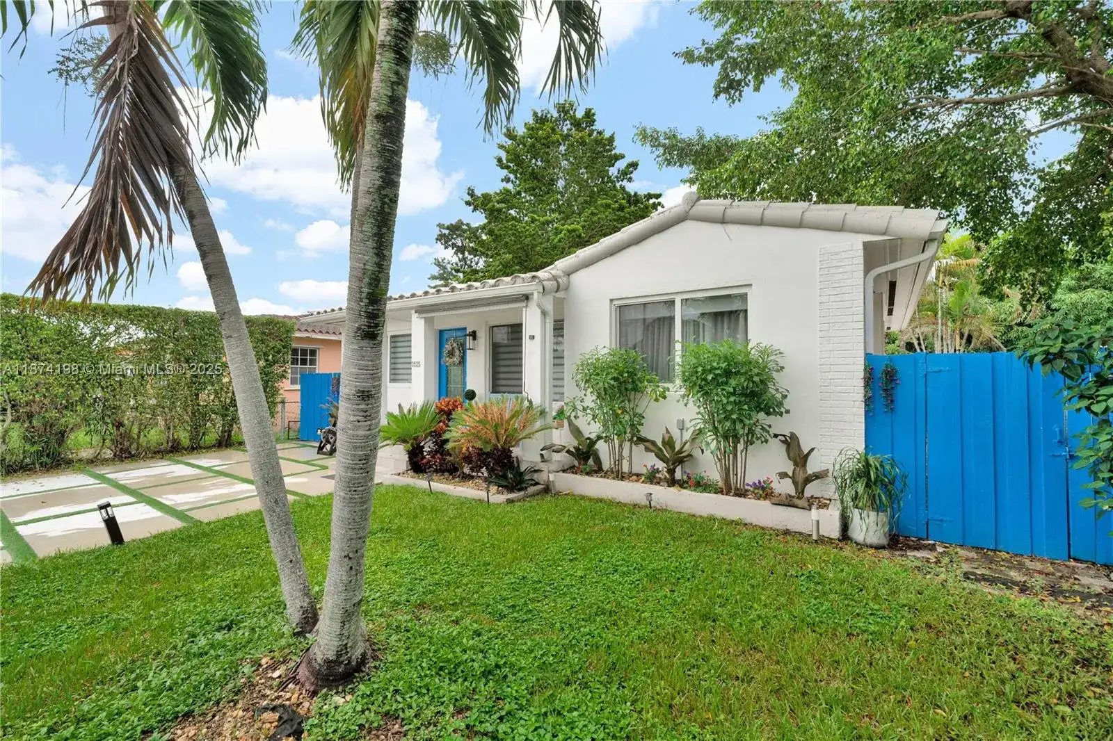 3925 SW 61st Ave, Miami FL 33155 photo 3