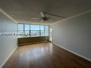 1200 NE Miami Gardens Dr # 1017W, Miami FL 33179 photo 2