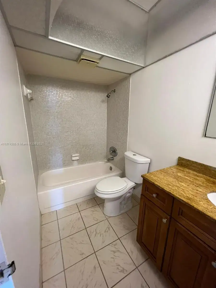 1800 SW 81st Ave # 1400, North Lauderdale FL 33068 photo 5
