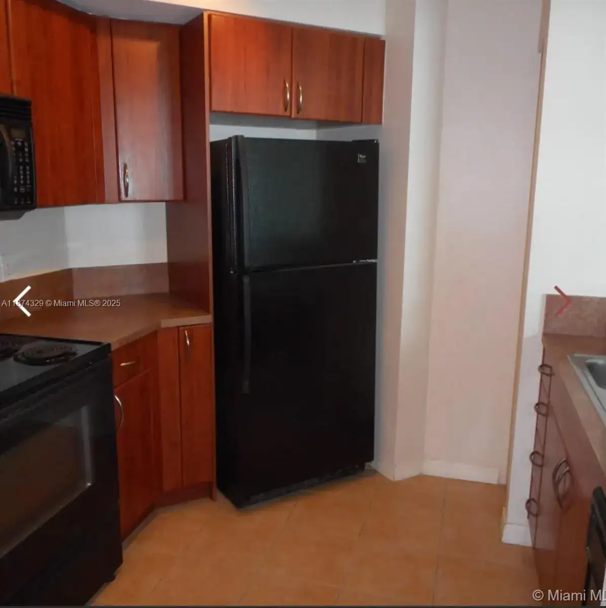 9201 Collins Ave # 921, Surfside FL 33154 photo 3