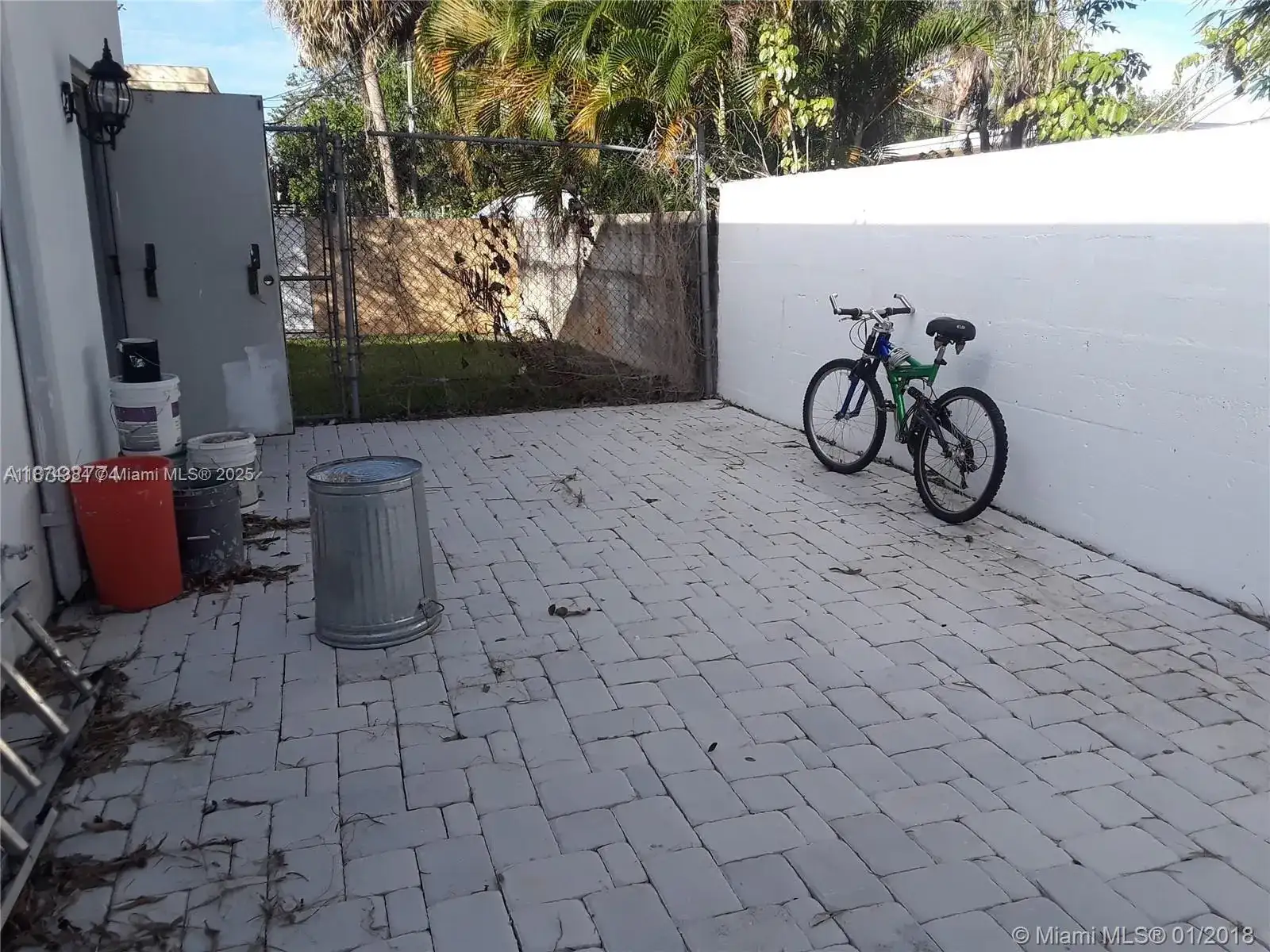 1512 NE 4th Ave, Fort Lauderdale FL 33304 photo 2