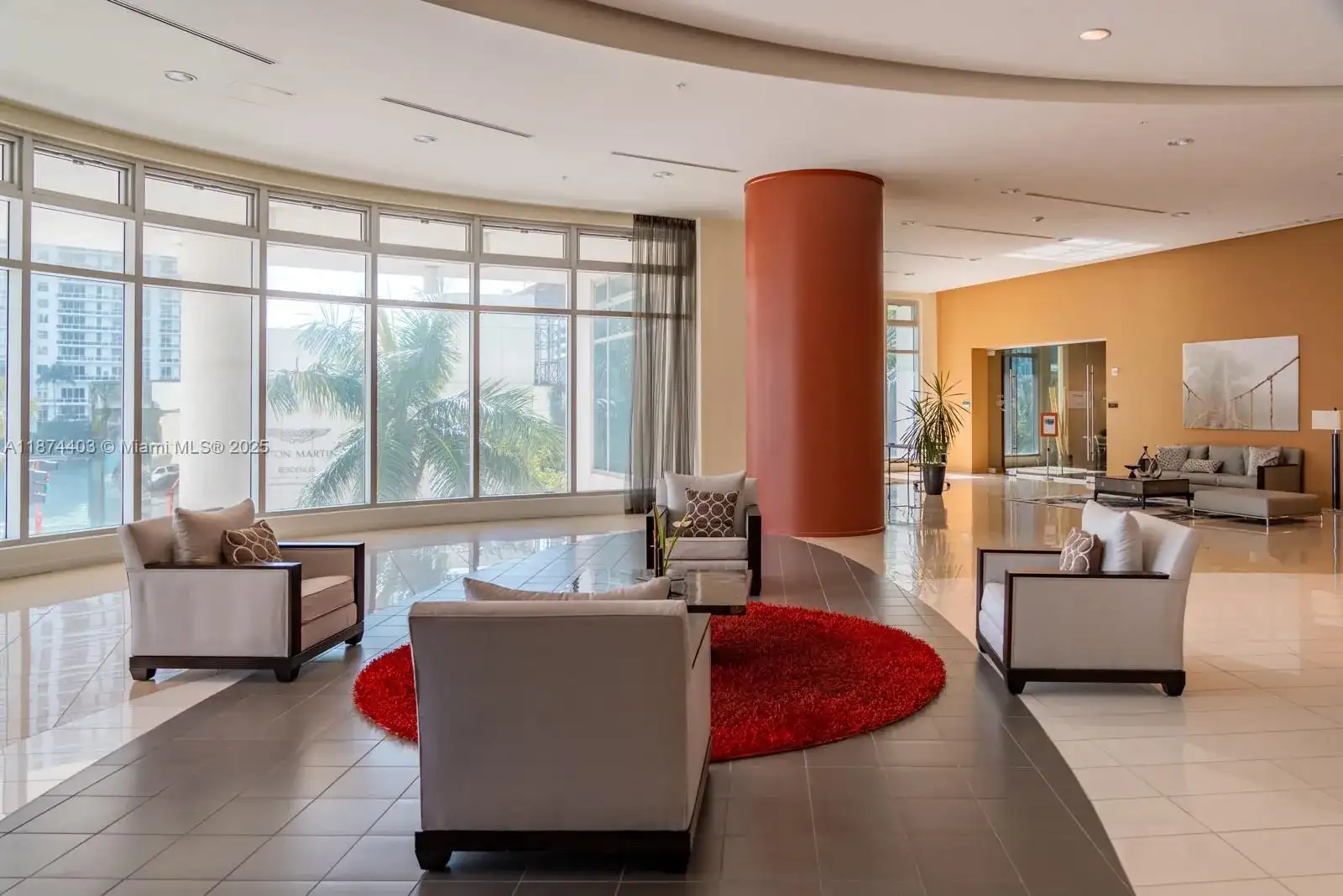 300 S Biscayne Blvd # 1022, Miami FL 33131 photo 3