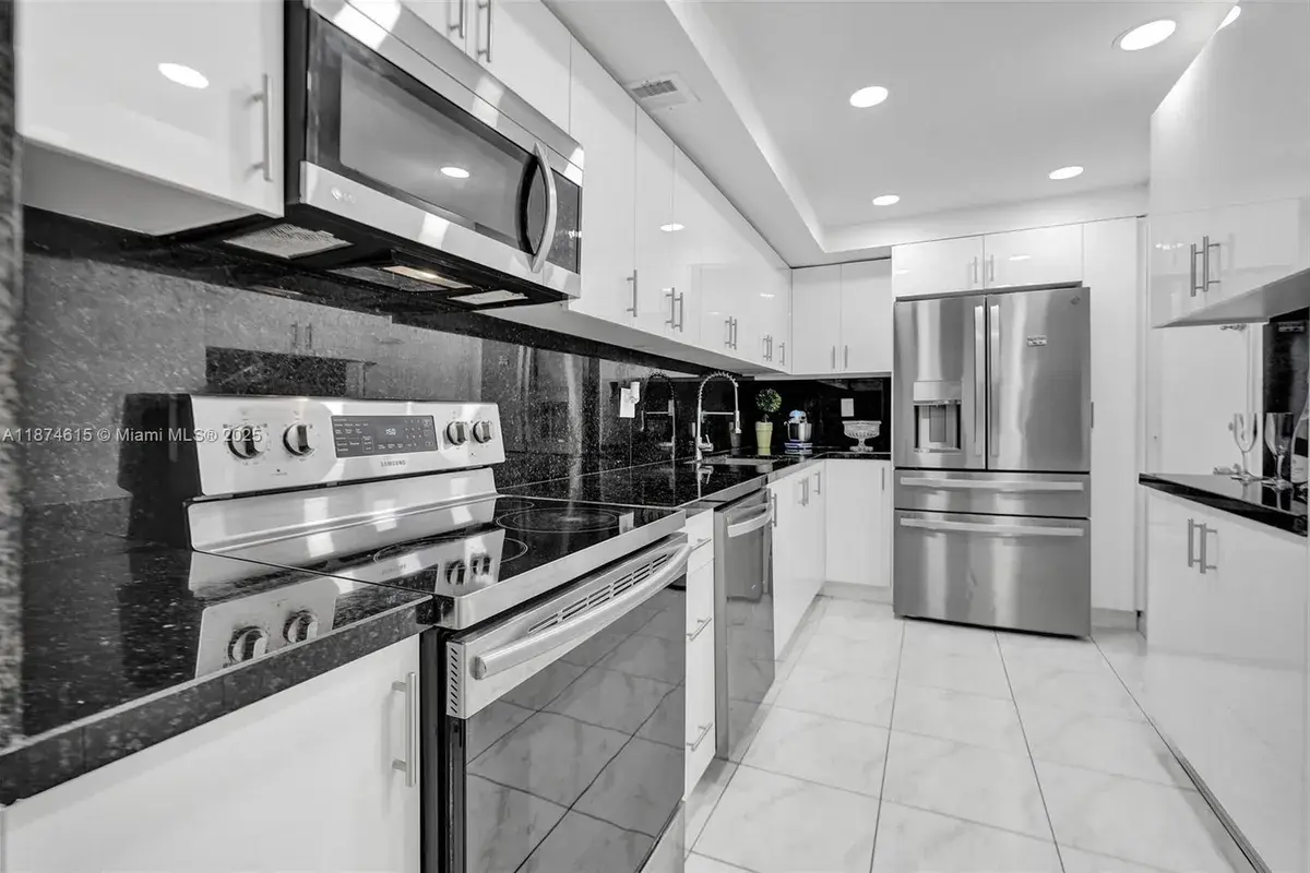 1849 S Ocean Dr # 407, Hallandale Beach FL 33009