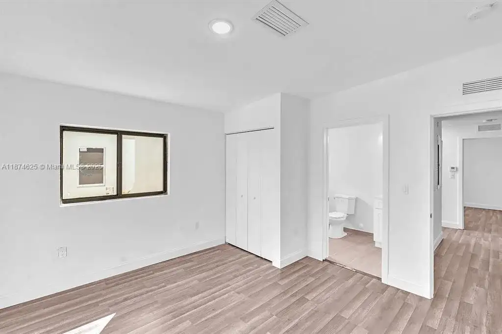 5991 NW 14th Ave # 2, Miami FL 33142 photo 4