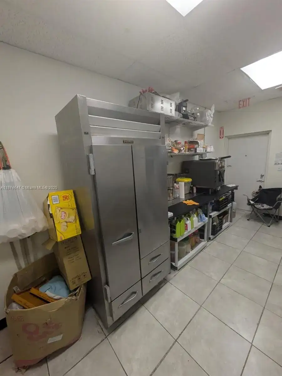 Boba Tea Shop For Sale North Miami Beach, North Miami Beach FL 33162 photo 3