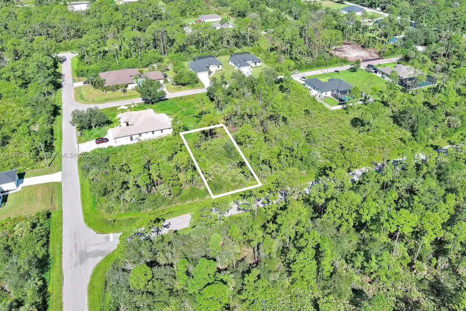 105 Mordecal St, Port Charlotte FL 33953