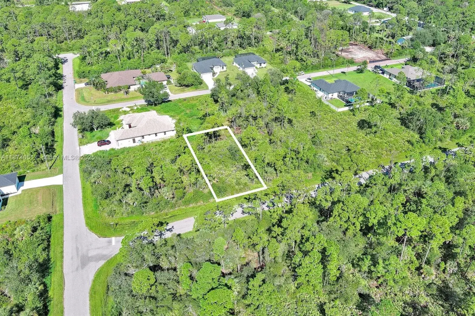 105 Mordecal St, Port Charlotte FL 33953
