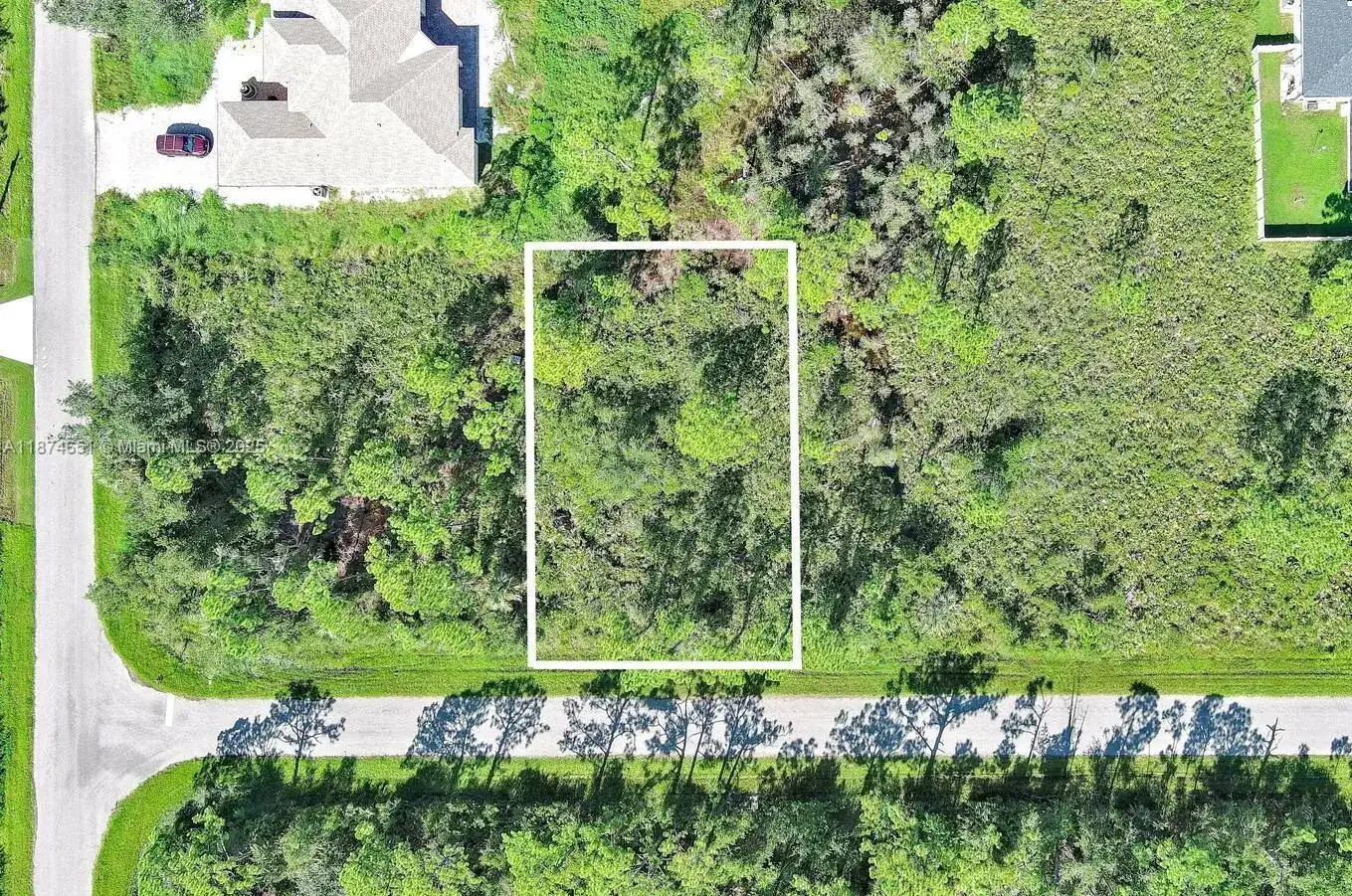 105 Mordecal St, Port Charlotte FL 33953 photo 2