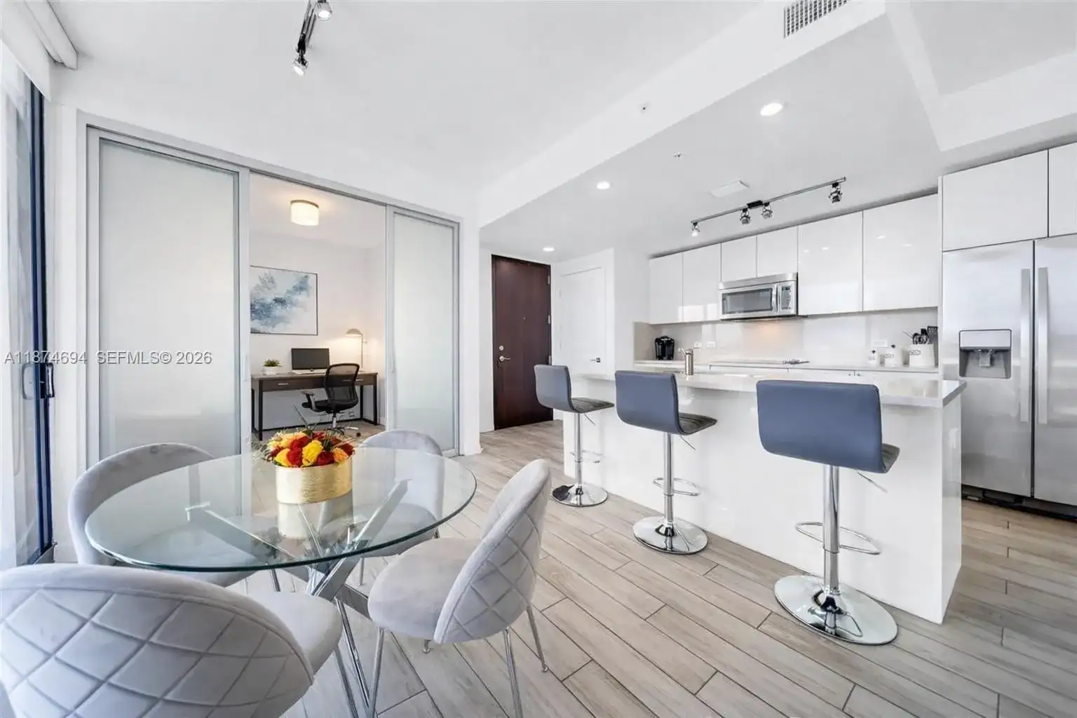 999 SW 1st Ave # 1903, Miami FL 33130 photo 5