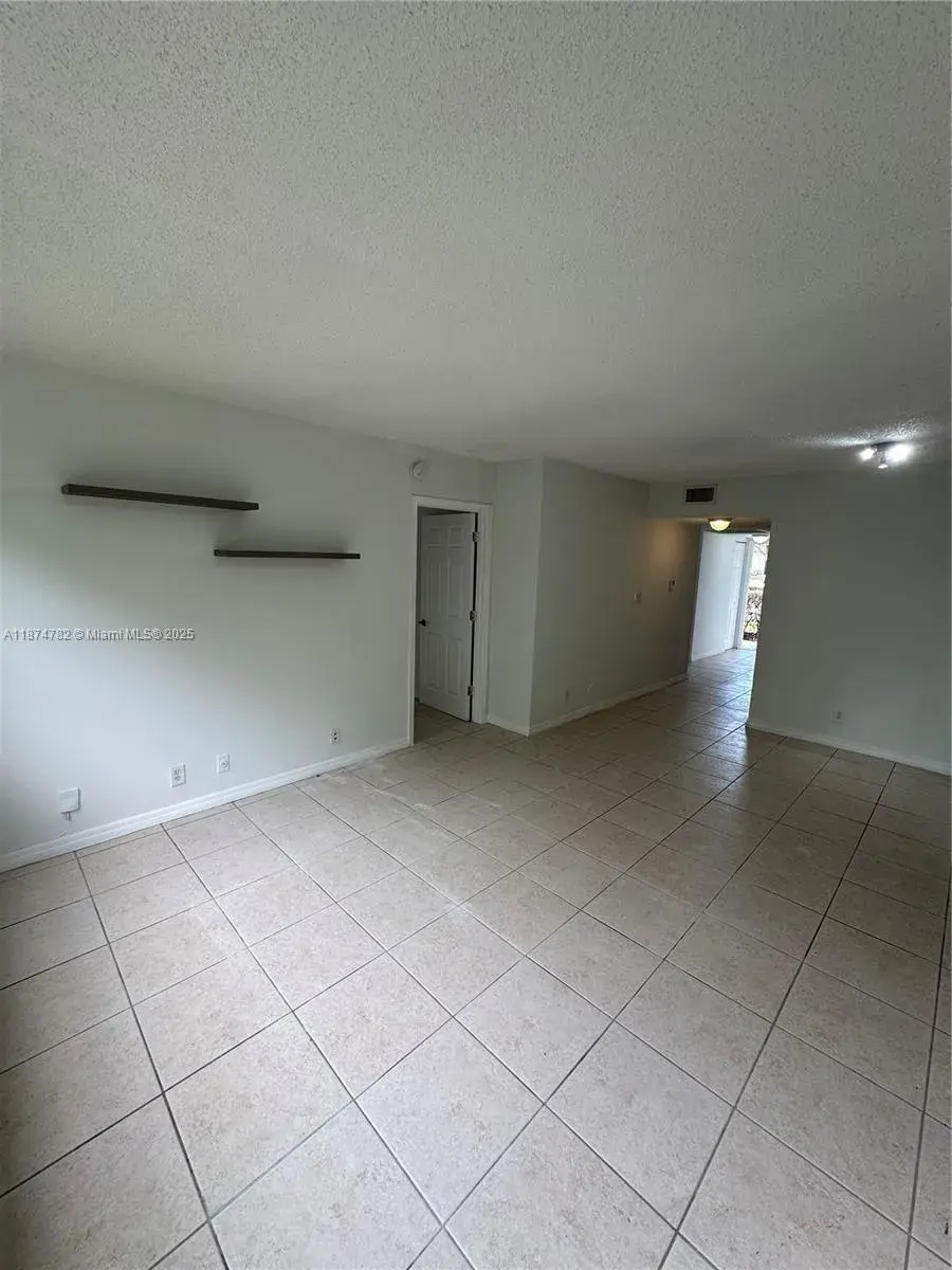 11213 Royal Palm Blvd # 11213, Coral Springs FL 33065
