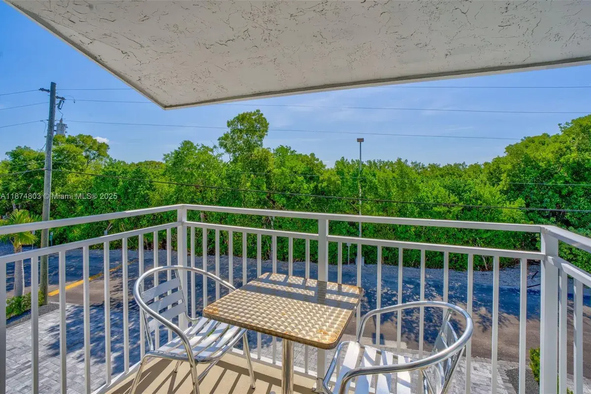 1500 Ocean Bay Dr # J7, Key Largo FL 33037