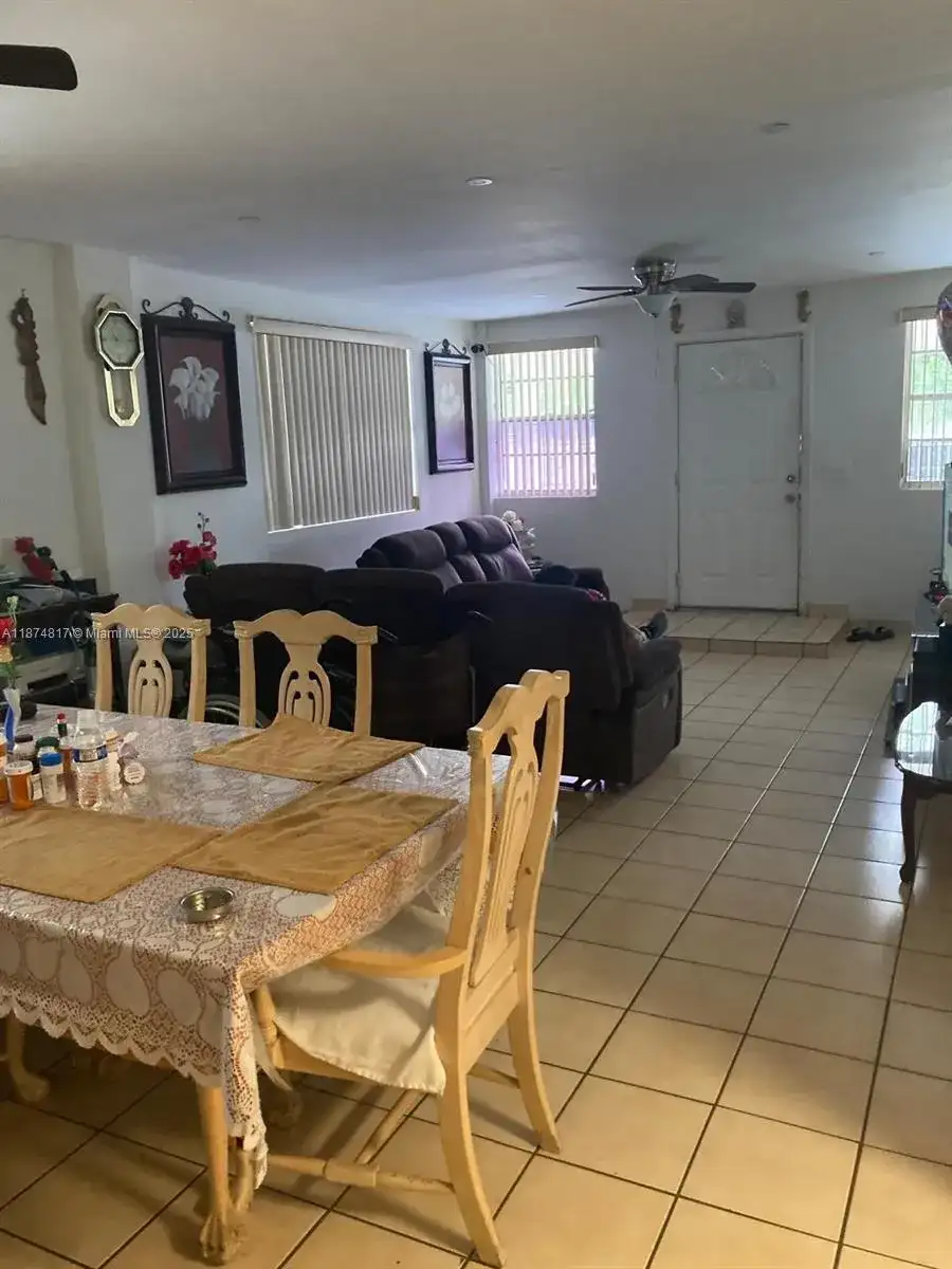 580 NW 136th St, North Miami FL 33168 photo 5