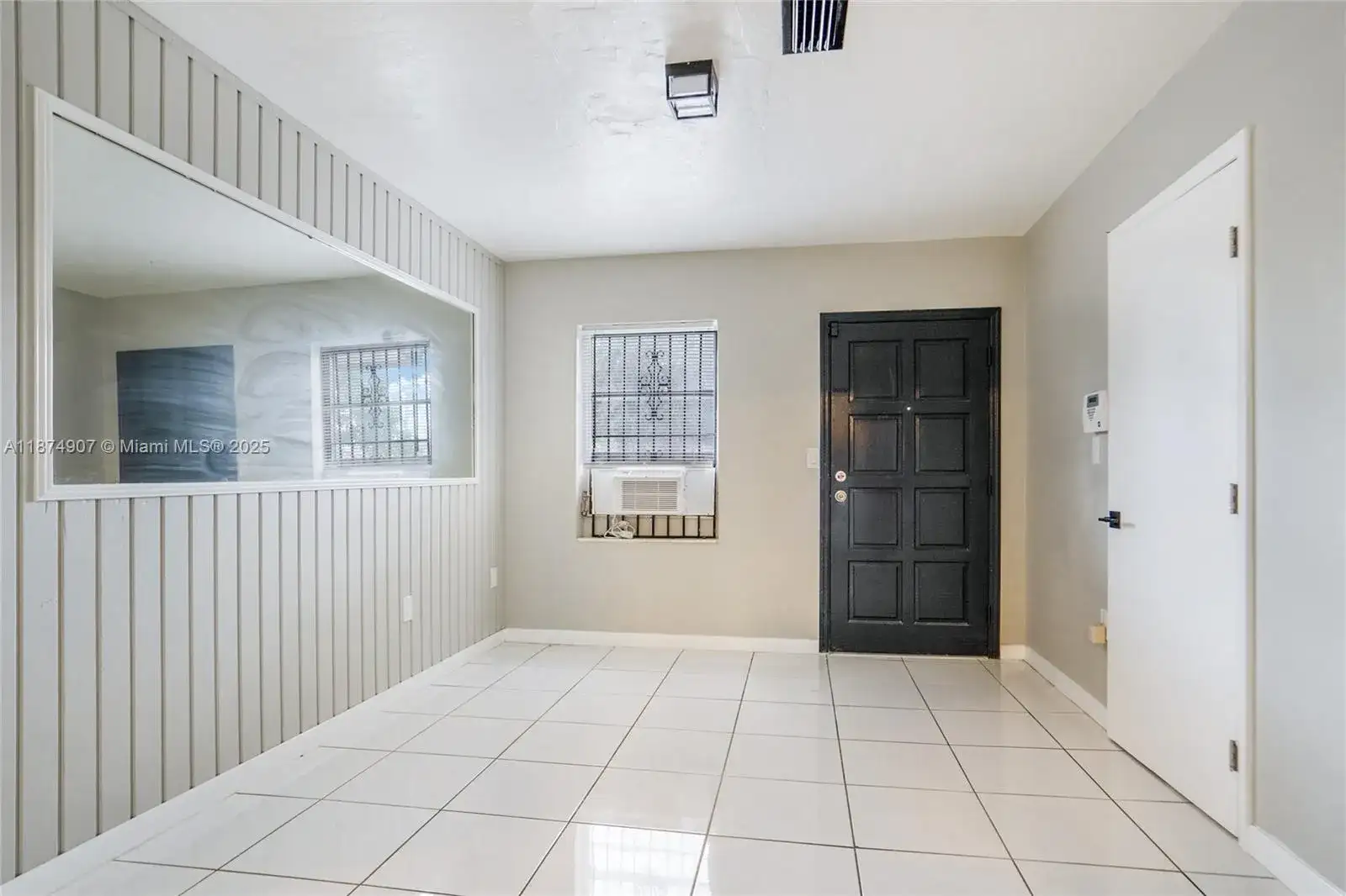 6535 NW 6th Ave, Miami FL 33150 photo 5