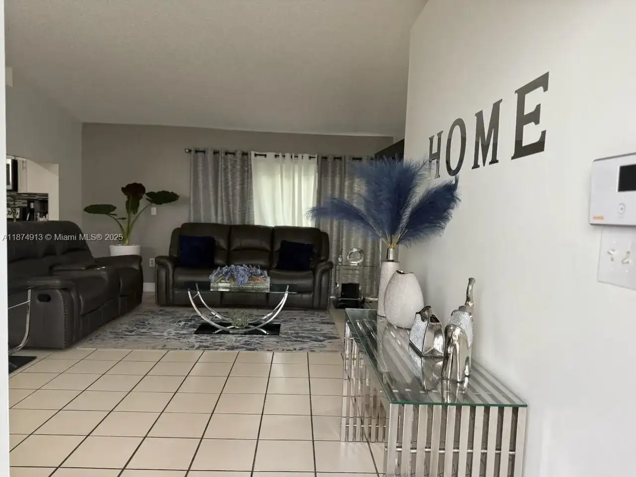 9829 SW 221st St, Cutler Bay FL 33190 photo 4