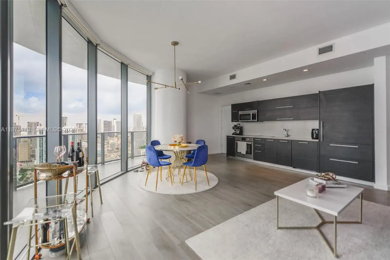 45 SW 9th ST # 4108, Miami FL 33130 photo 4