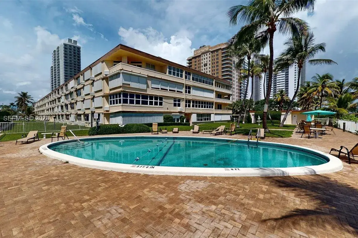 1936 S Ocean Dr # 11D, Hallandale Beach FL 33009