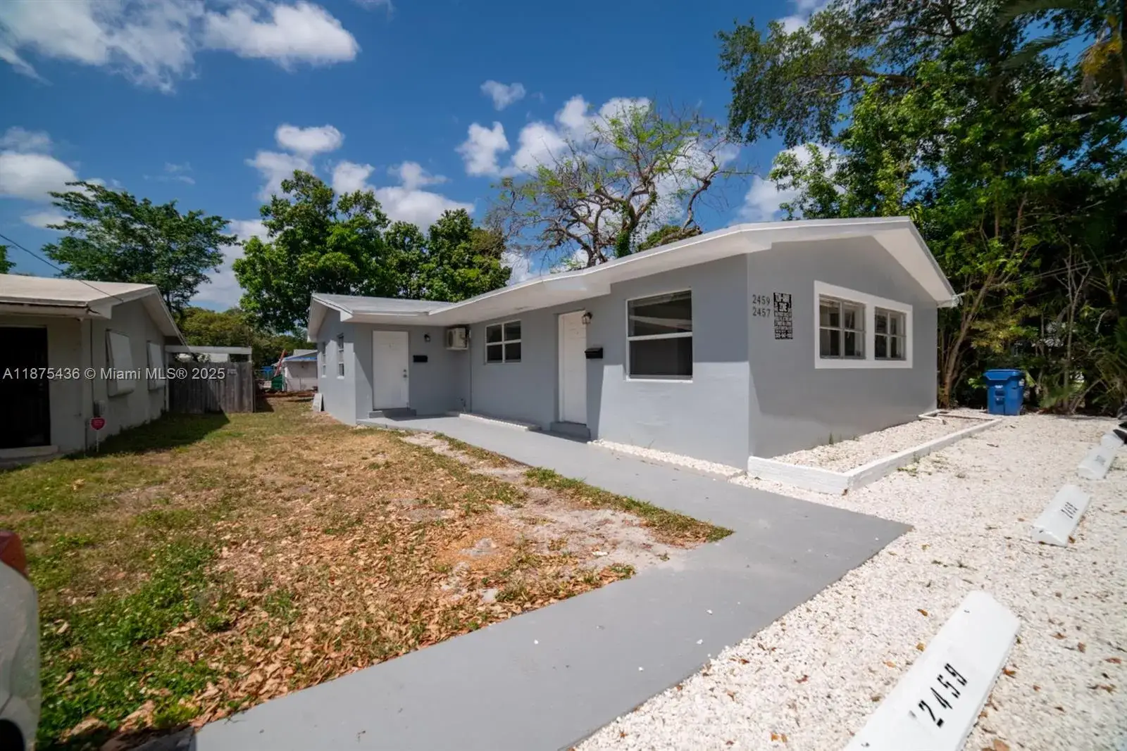 2457 NE 183rd St # 2457, North Miami Beach FL 33160