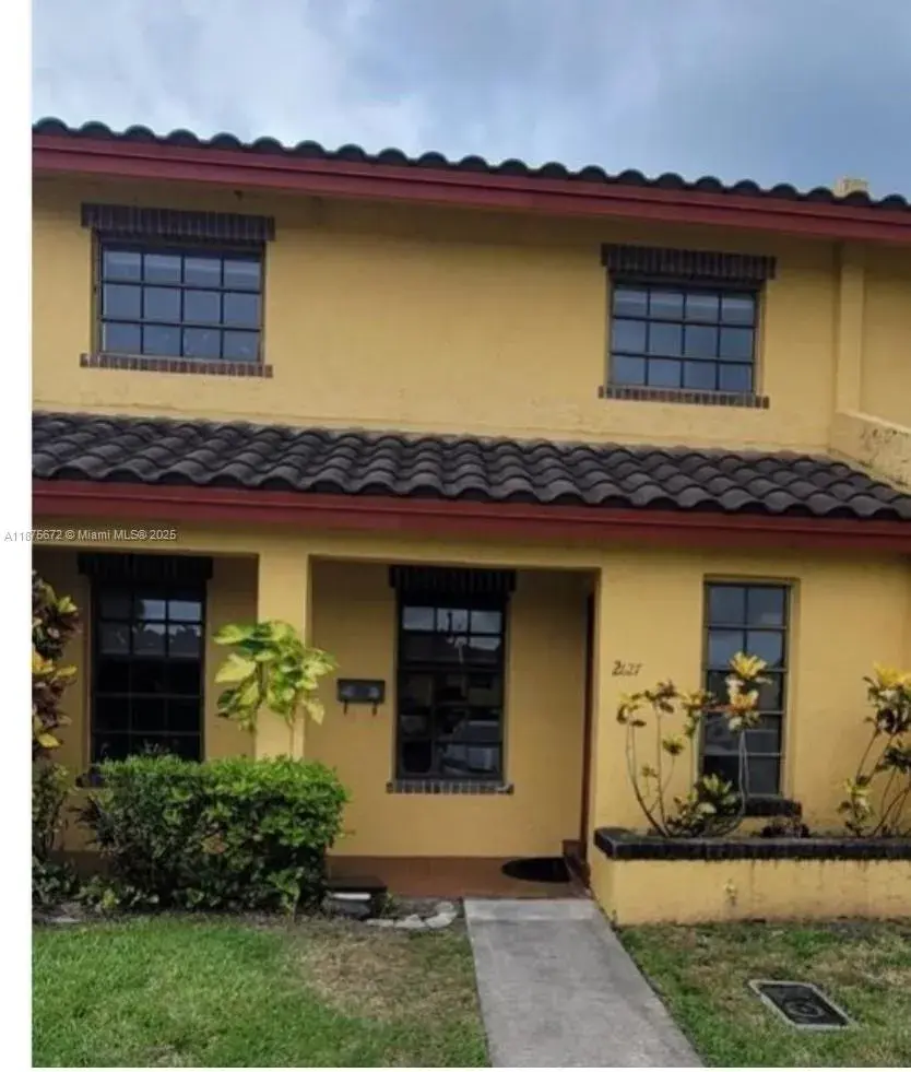 2627 NW 47th Ter # 206, Lauderdale Lakes FL 33313