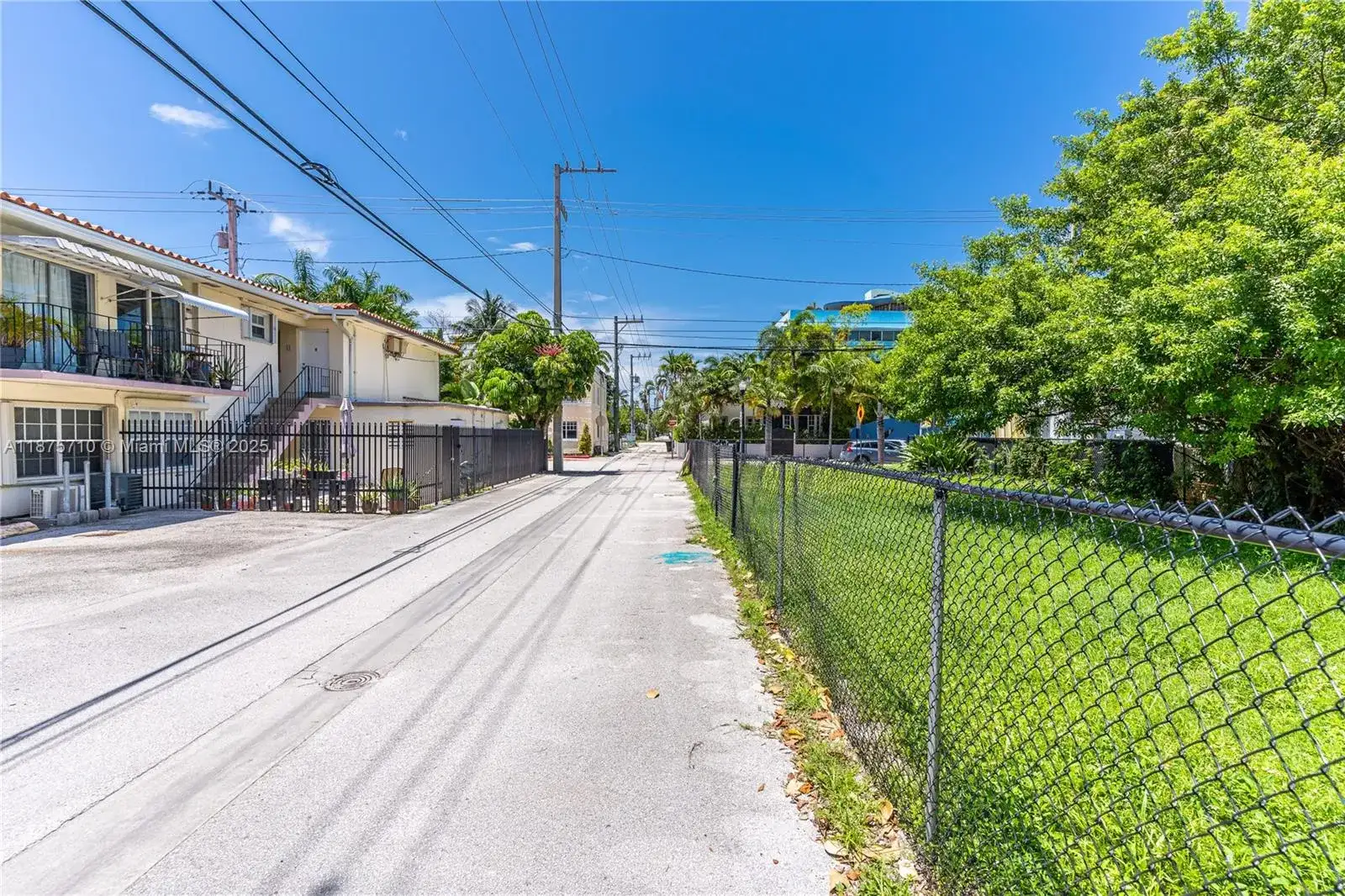 918 4th St, Miami Beach FL 33139 photo 3
