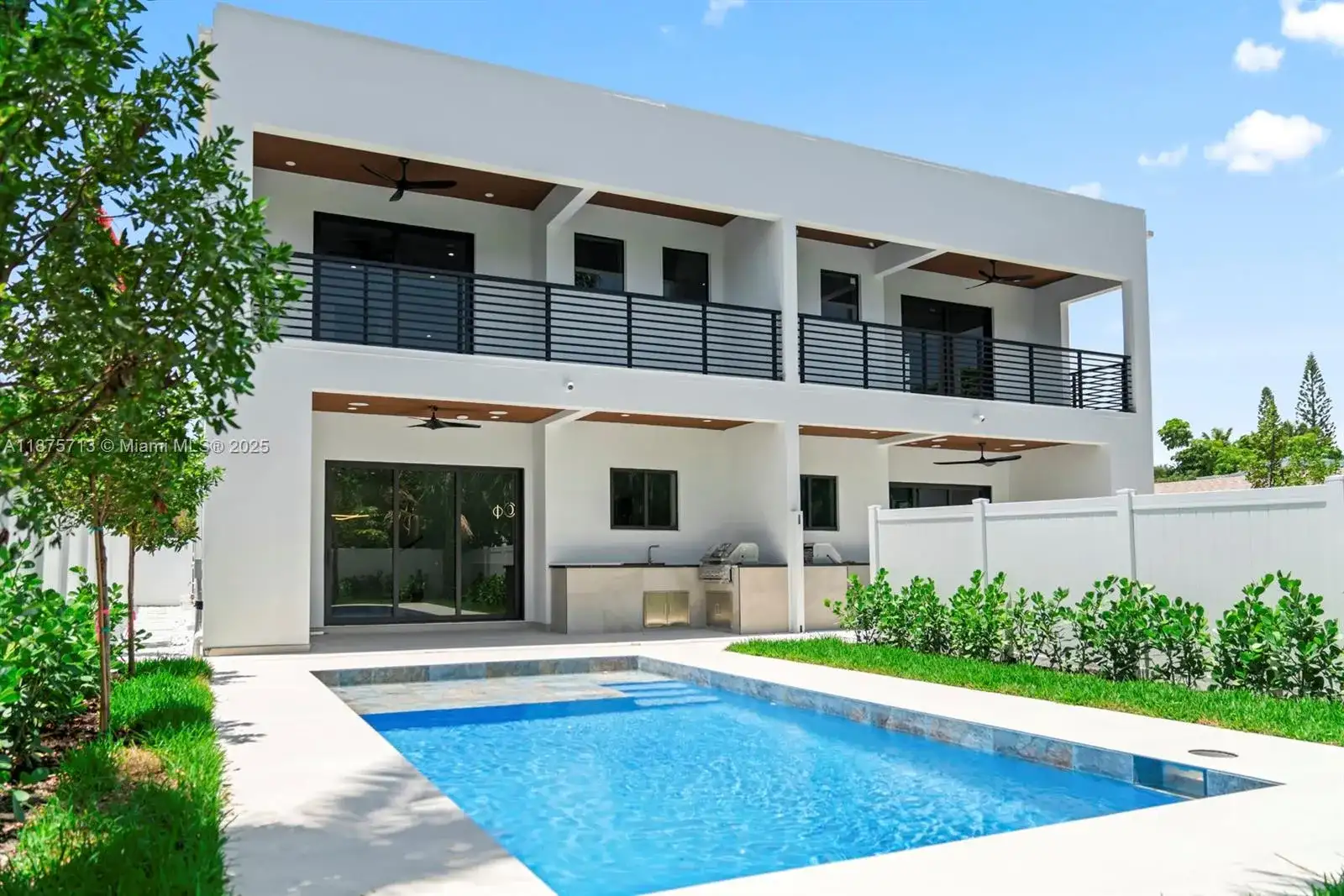 1320 NE 16th Ave # A, Fort Lauderdale FL 33304 photo 2