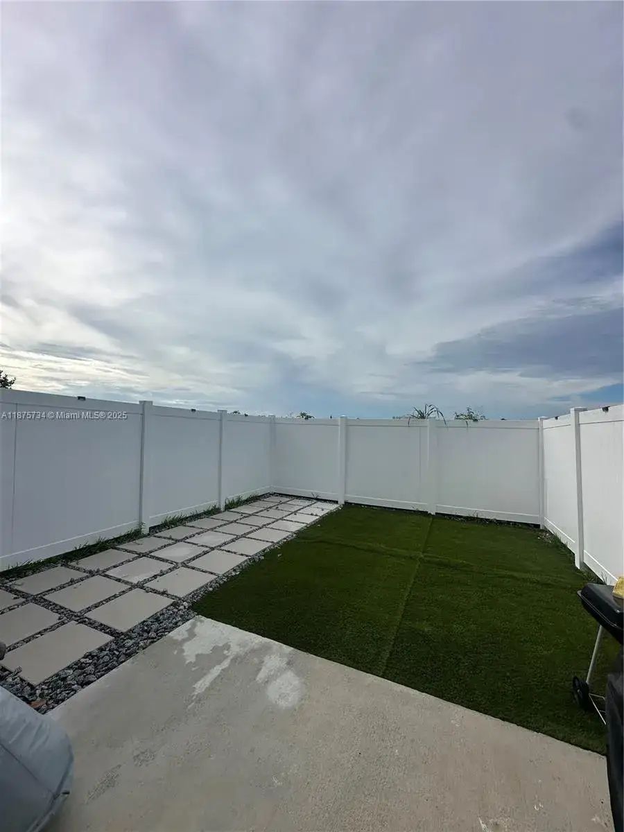 1070 nw 6th terrace 1070 nw 6th terrace # 1070, Florida City FL 33034