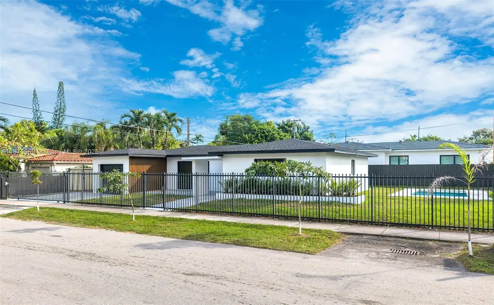 1451 SW 21st Ave, Miami FL 33145 photo 5