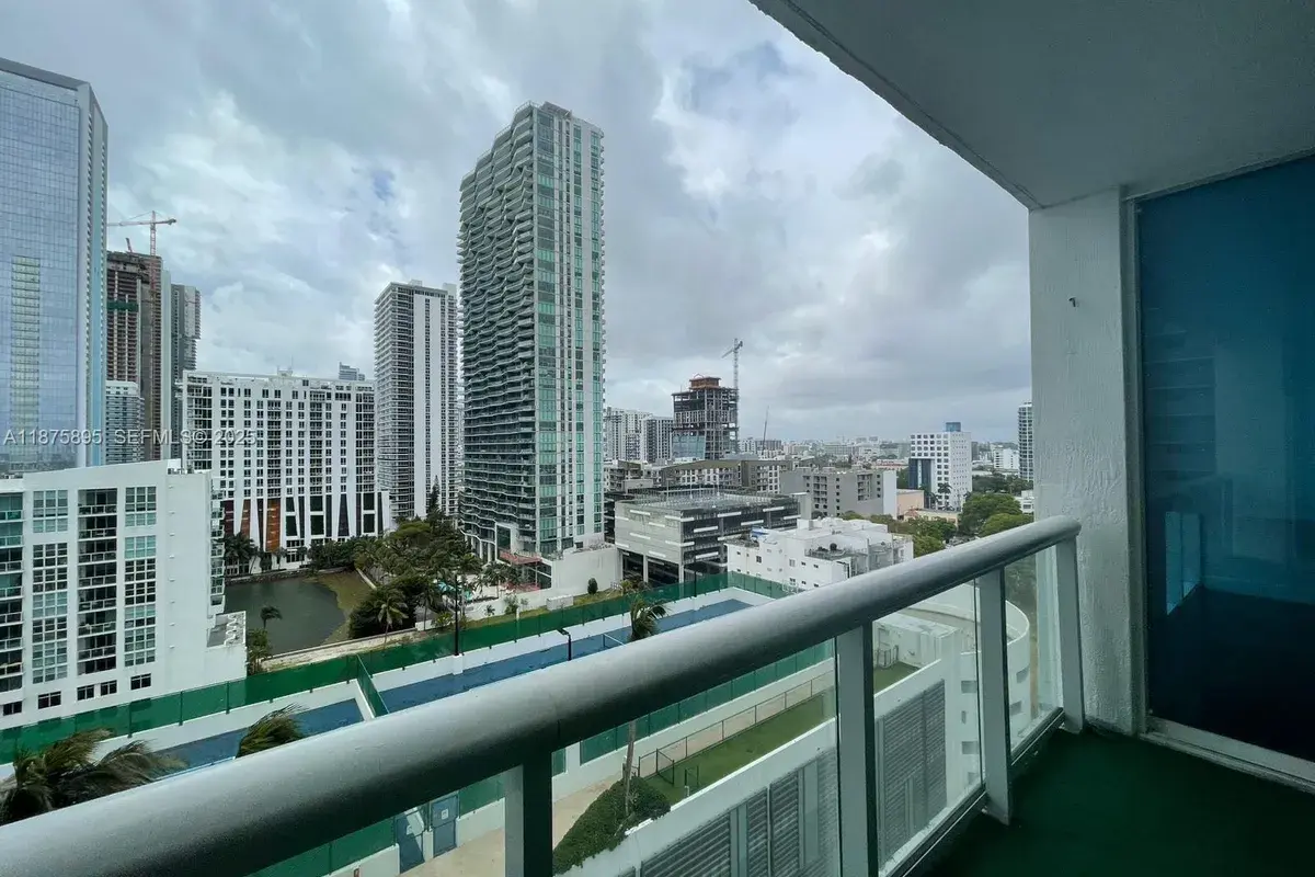 480 NE 30th St # 1403, Miami FL 33137