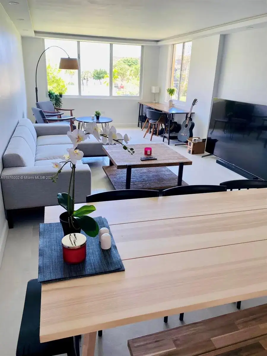 441 NE 195th St # 205, Miami FL 33179 photo 4