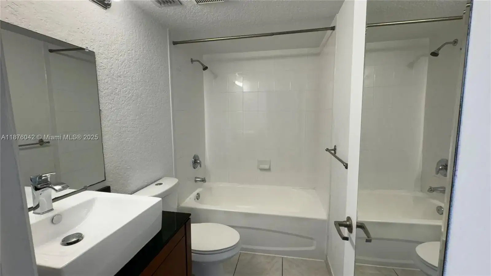 7326 Collins Ave # 204, Miami Beach FL 33141 photo 4
