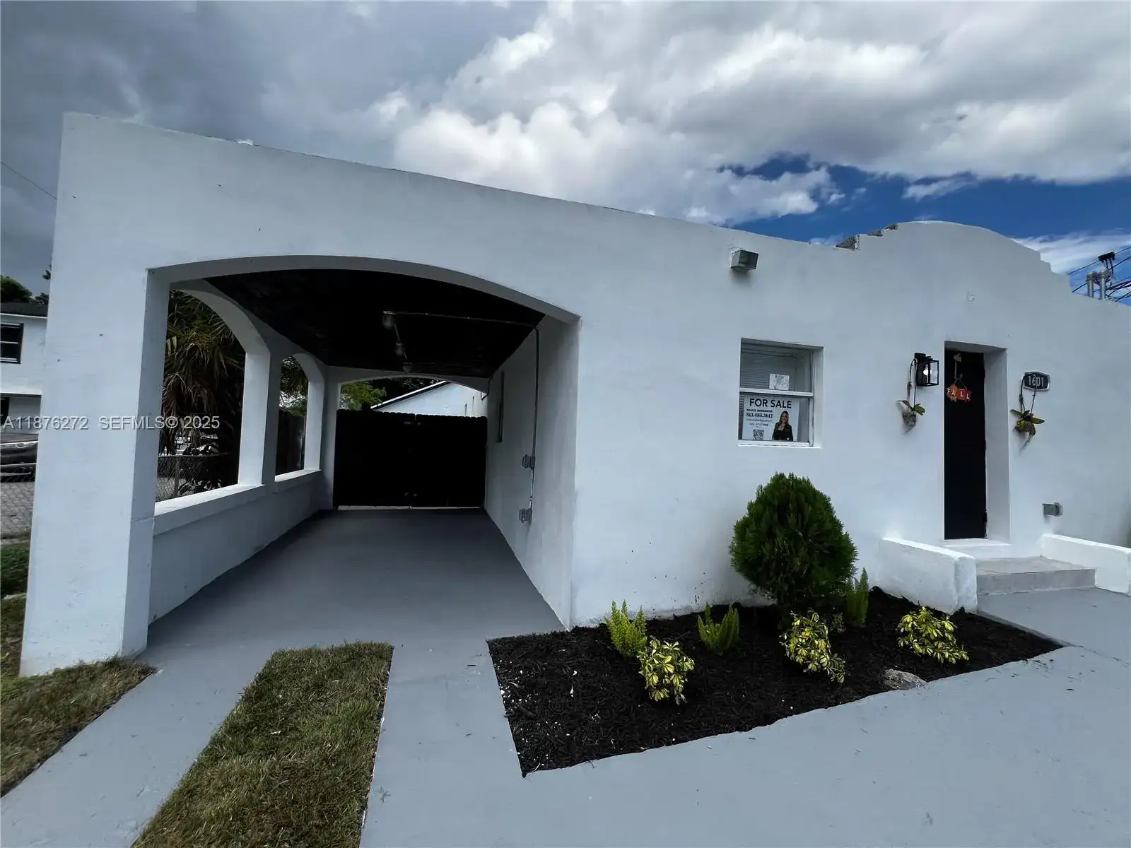 1601 NW 50th St, Miami FL 33142 photo 3