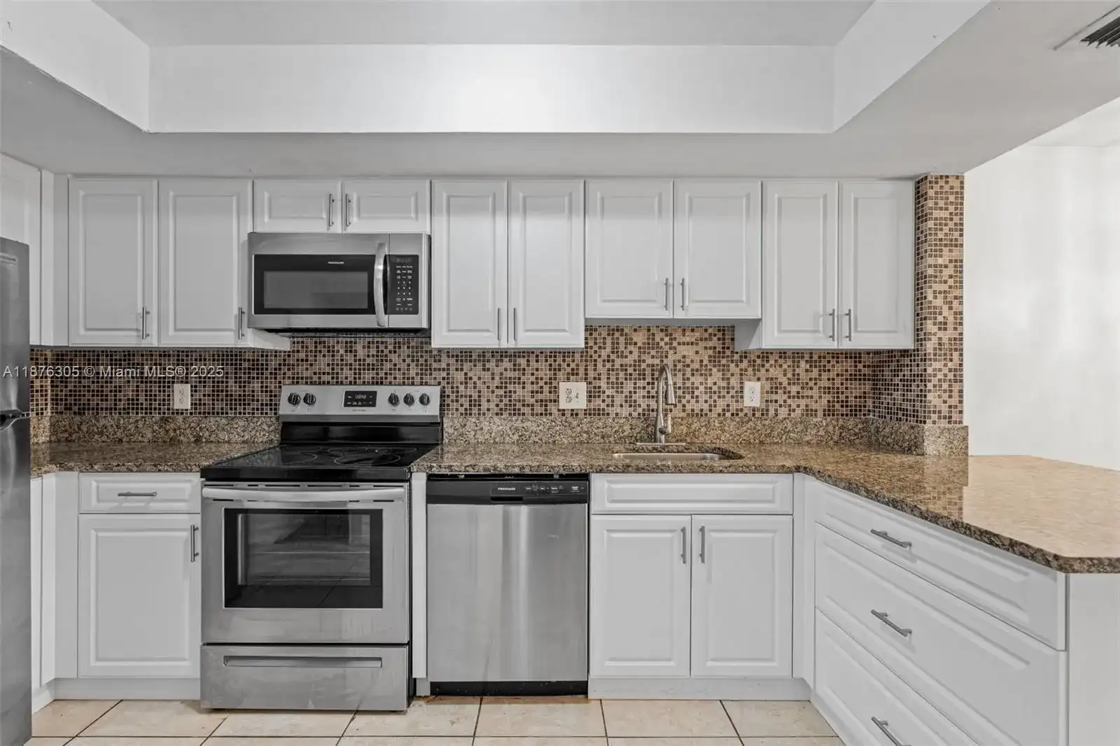 2607 NW 47th Ln # 3304, Lauderdale Lakes FL 33313